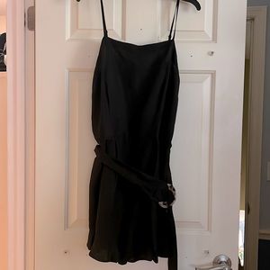 BmWt super cute Loft Black Linen Ruffle bottom romper with belt size 14